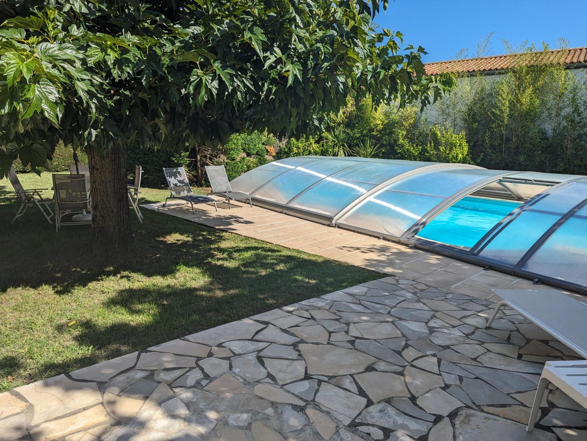 Gros Caillou De St Emilion Apartment Saint-Sulpice-de-Faleyrens Екстериор снимка